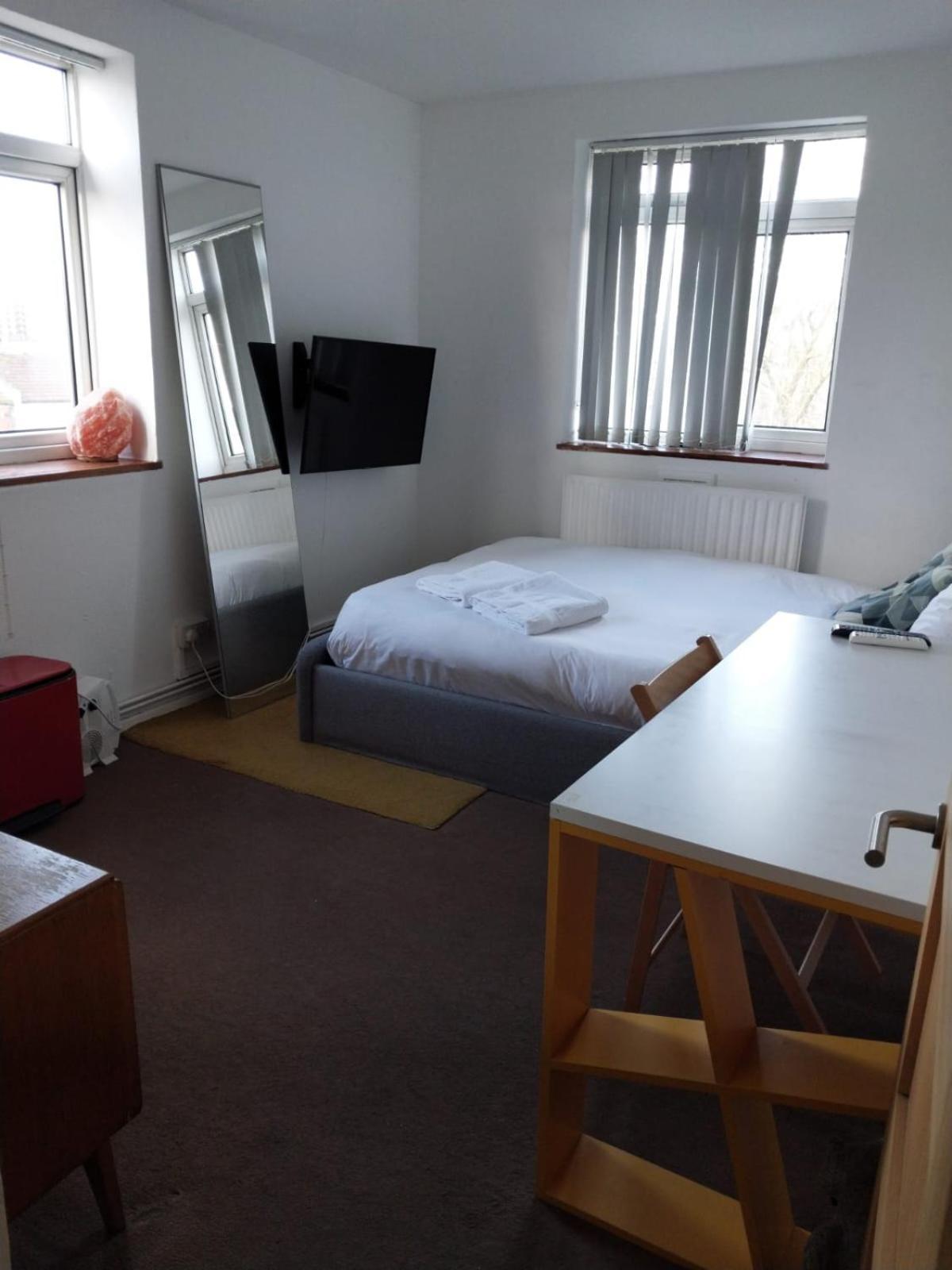 Stay In Edgware Road Guesthouse Лондон Екстериор снимка
